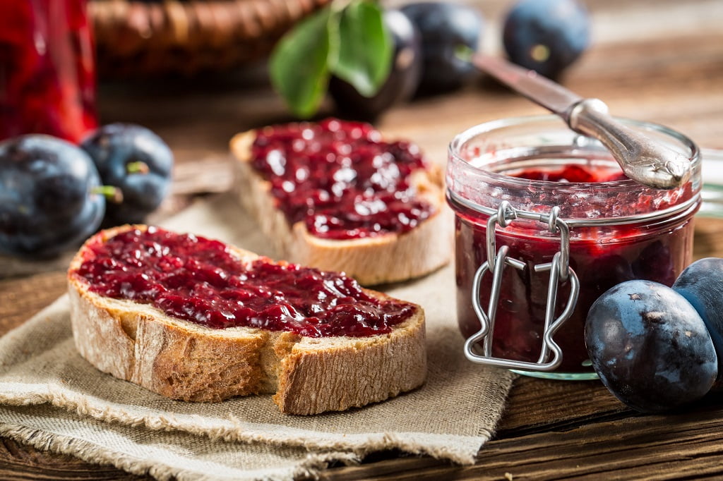 Preserve and Savor: DIY Fruit Jam Making for Homemade Happiness